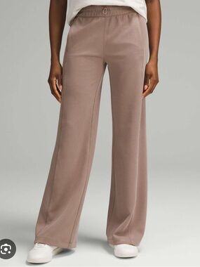 lululemon athletica Wide-Leg Softstreme Ribbed Pants in Tauptastic